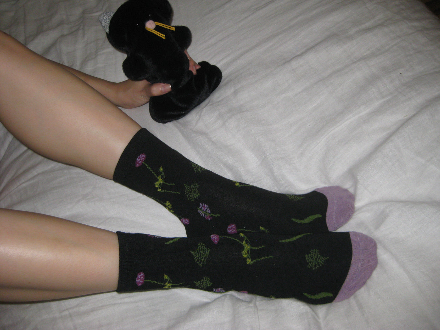 Floral Meadow Ankle Socks in Charcoal with Purple Blooms